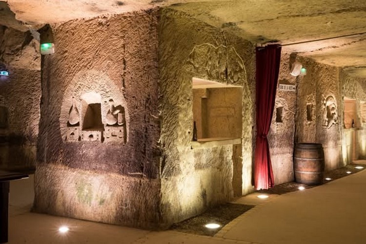 Cave_de_la_Sibylle.jpg